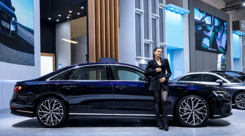 The New Audi A8L dan Audi Q5 Sportback ‘Midnight Edition’